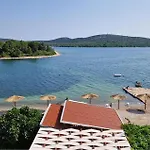 Awesome In With House Sea View * Pirovac