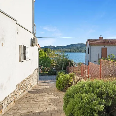 Lovely In With Wifi Apartment *