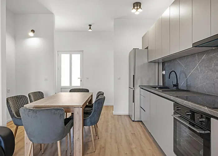 Apartman Lovely In With Wifi