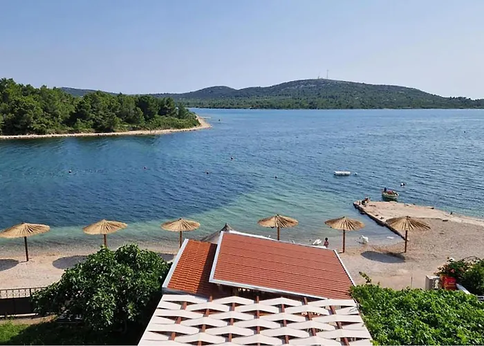 Lovely In With Wifi * Pirovac